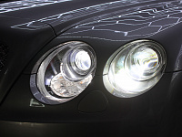 Bentley Flying Spur, замена штатных ксеноновых линз на бидиодные, полировка и оклейка стекол фар