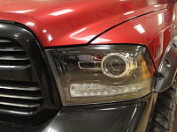 Dodge Ram - замена линз на светодиодные.