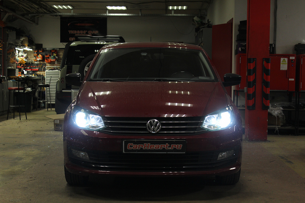 Volkswagen Polo -  Установка диодных линз в штатный отражатель, восстановление прозрачности стекол, замена ламп противотуманных фар на диодные