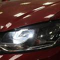 Volkswagen Polo -  Установка диодных линз в штатный отражатель, восстановление прозрачности стекол, замена ламп противотуманных фар на диодные