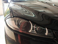 Jaguar XJ, замена стекол фар
