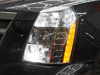 Cadillac Escalade - Установка диодных линз, замена ламп ДХО на яркие диодные, восстановление стекол фар.