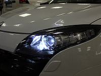Renault Megane RS, замена линз на светодиодные, полировка и оклейка фар